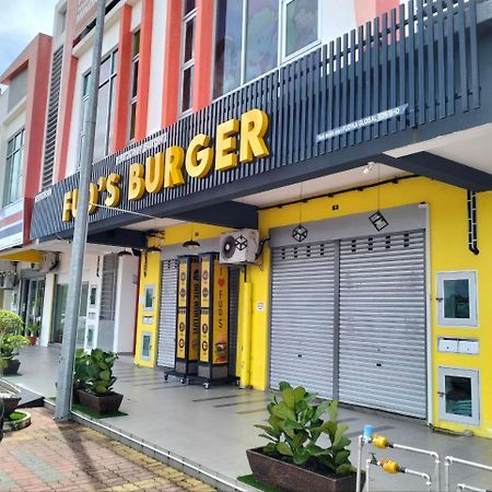 Seri Casa Villas Kluang Bagian luar foto